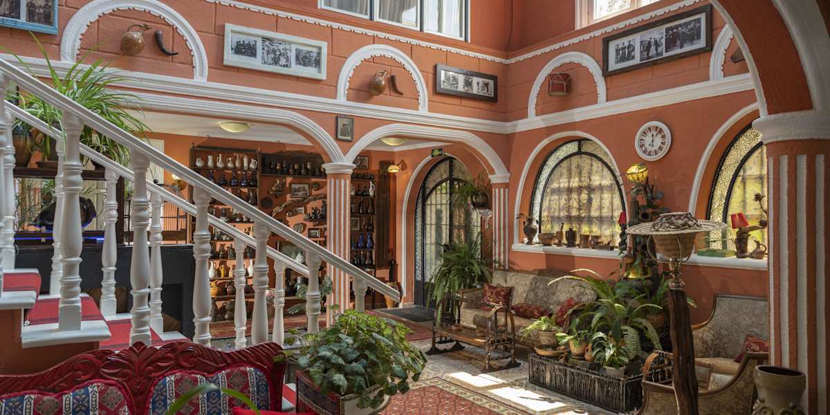 Elia Boutique Hostel & Apart-Hotel
