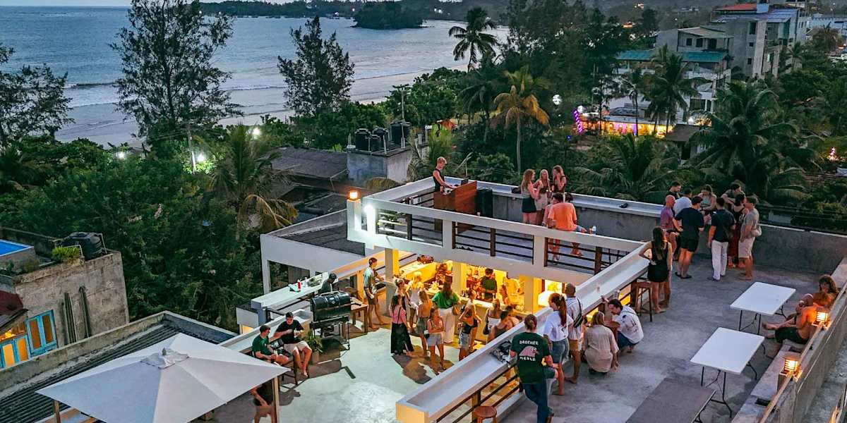 Elsewhere Surf Camp & Fitness Resort