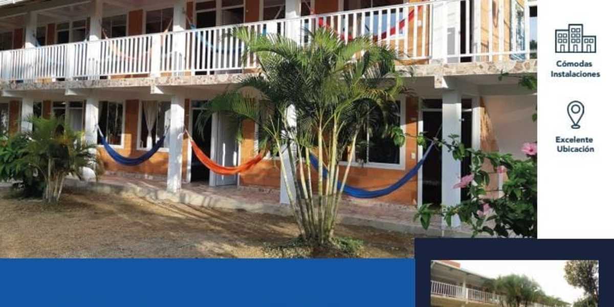 Costa Real Hostel