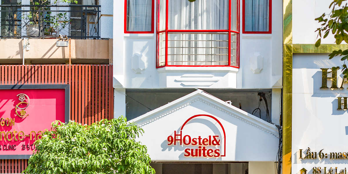 9 Hostel and Suites