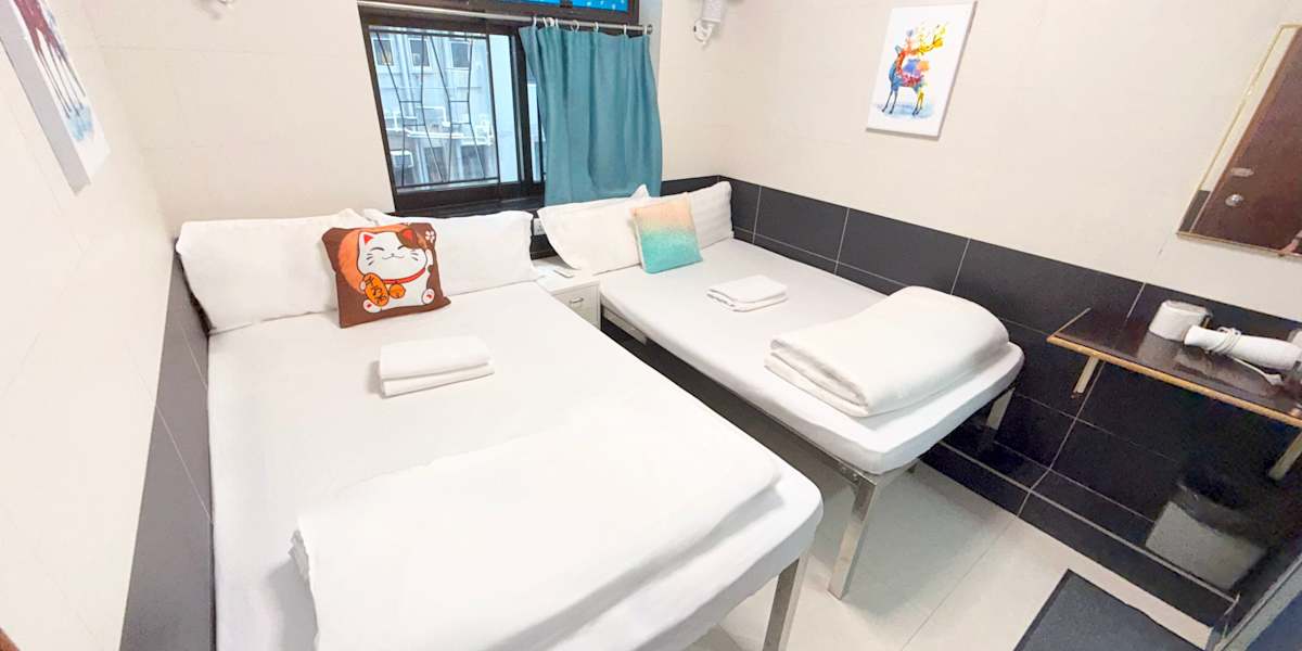 Apple Hostel