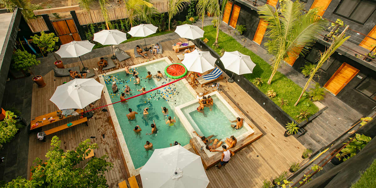CHE Puerto Escondido Hostel & Bar
