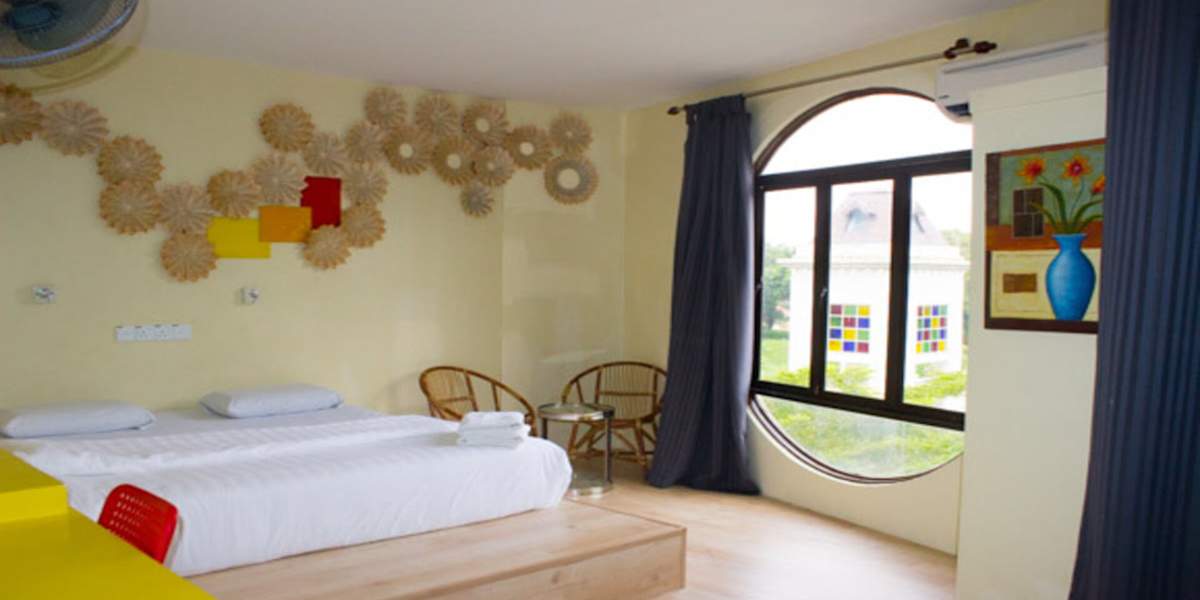 Abby Hotel by the River