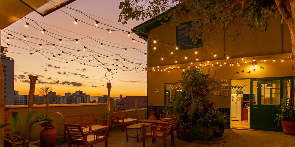 Abaporu Art Hostel