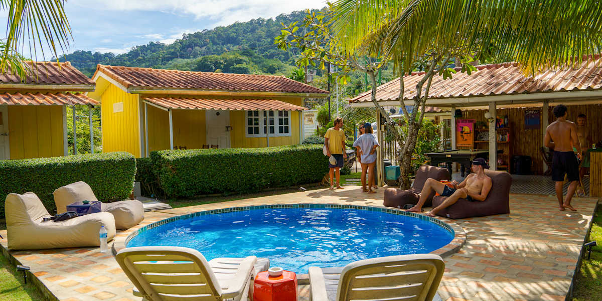 De Bra Hostel
