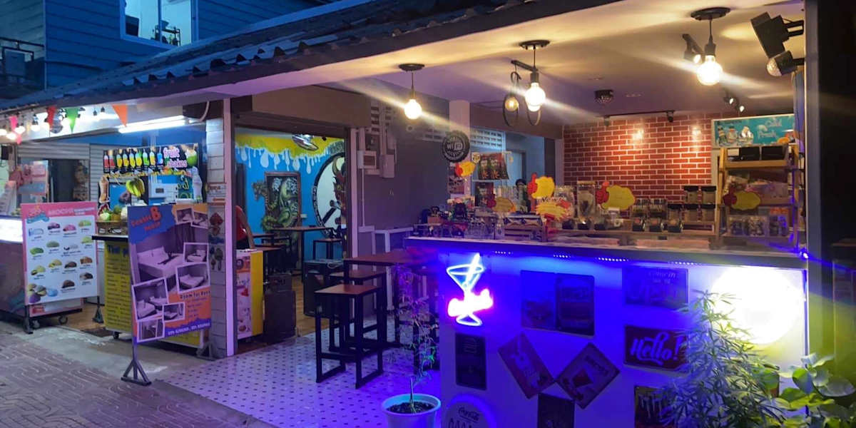Double B House
