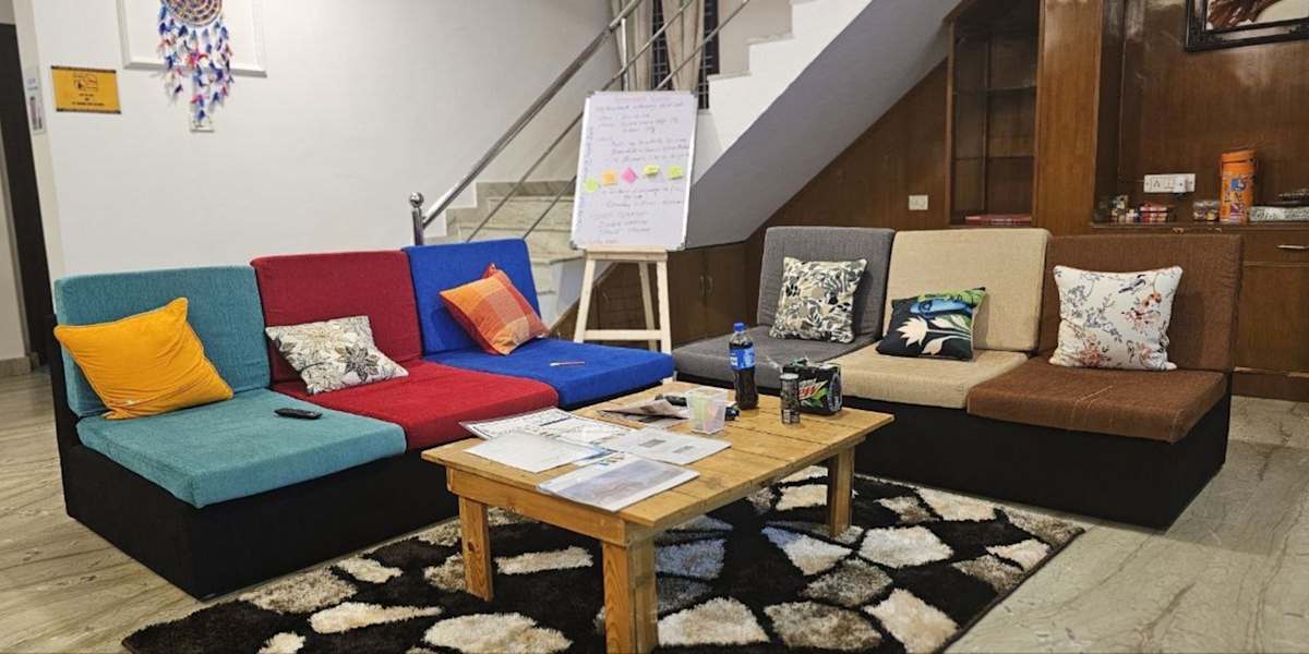 Bonjour Travellers Hostel