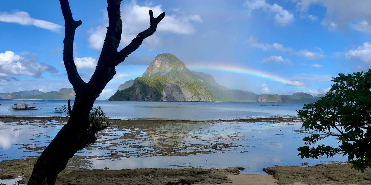 OIA Beach Hostel - El Nido