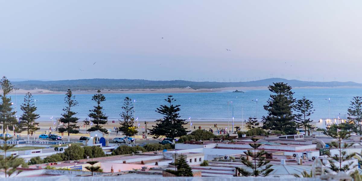 Giraffe Hostel- Sea View Rooftop