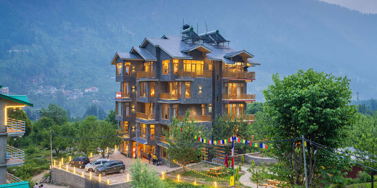 Zostel Old Manali (Goshal Road)
