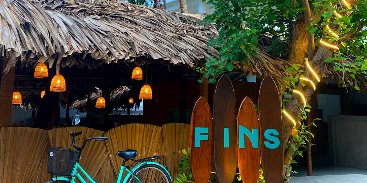 Fins Arugambay