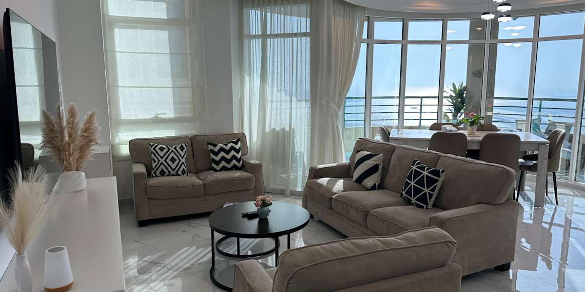 Perla Host - Dubai Marina