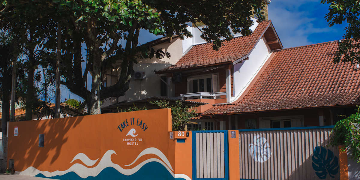 Take It Easy Hostel