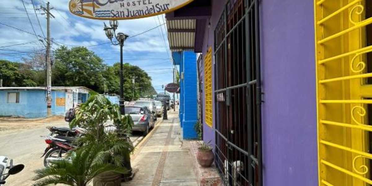 Casa Romano Hostel