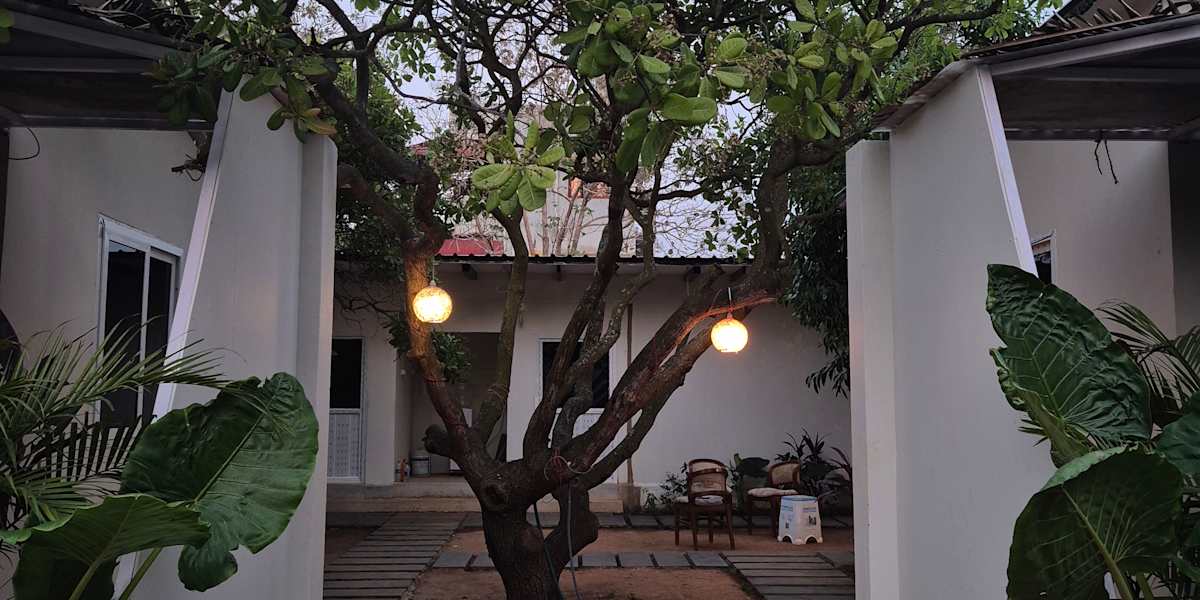 Zomad Hostels