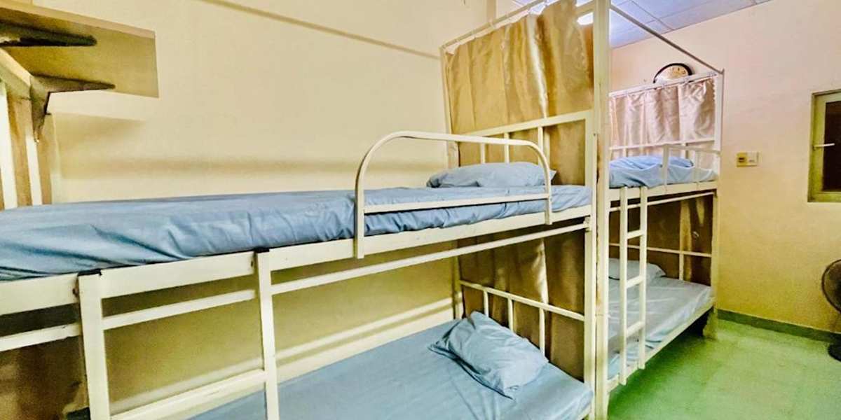 Ren Hostel