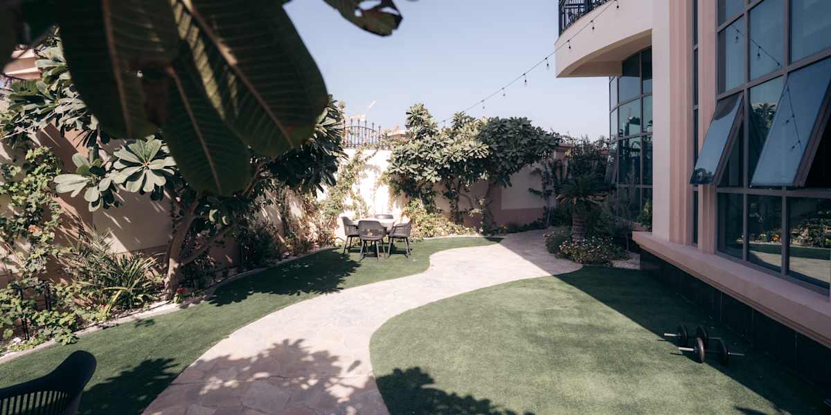 Full Moon Villa