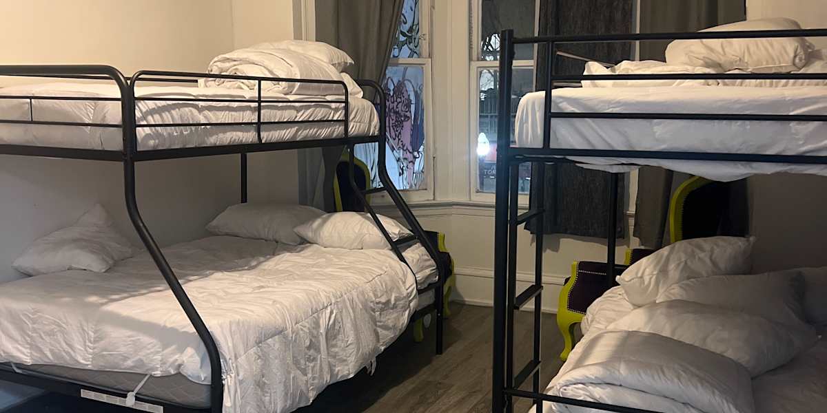 SF Travelers Inn