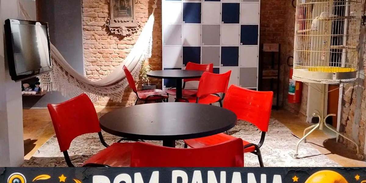 Dom Banana Hostel