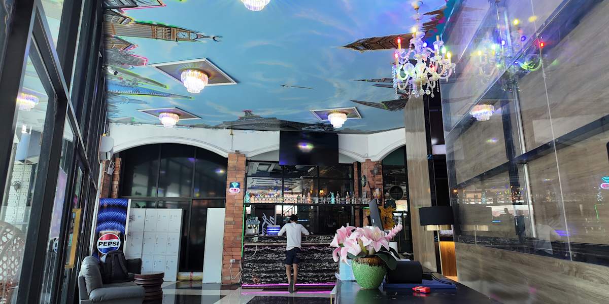 Hangover No1 Hostel Patong