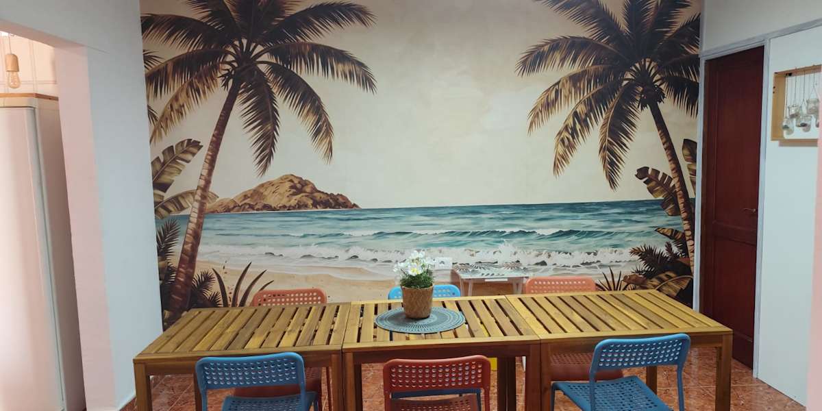 Banana Surf House
