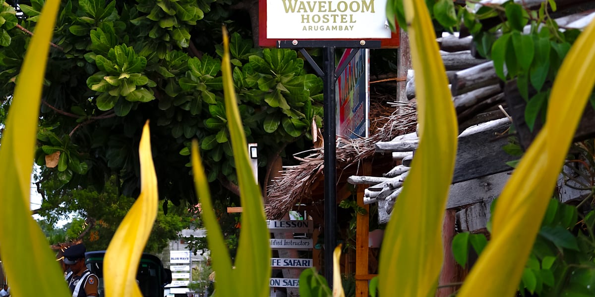 Wave Loom Hostel