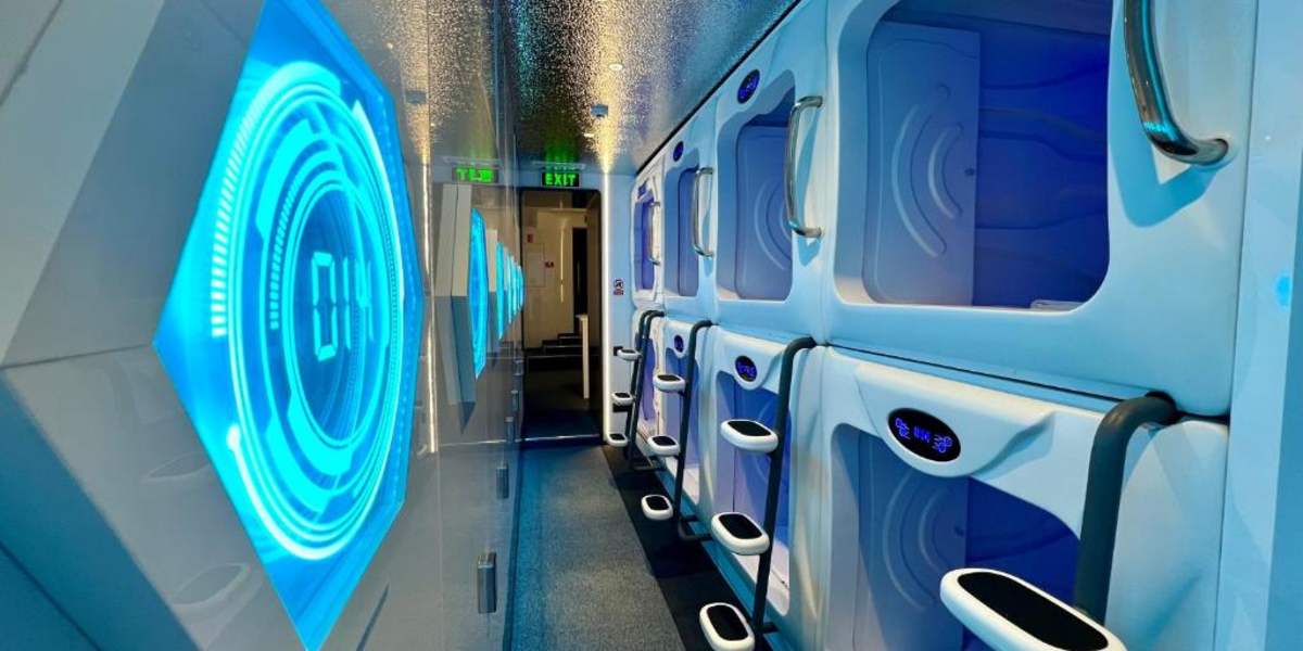 Galaxy Inn Luxury Hostel Center