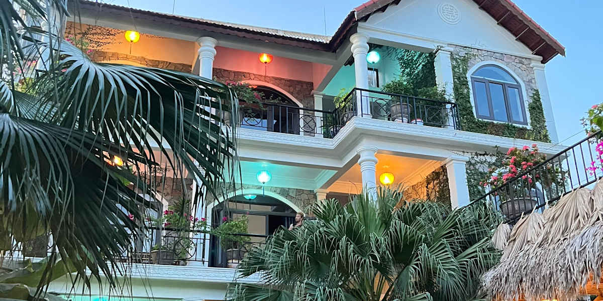 Tam Coc Full House Homestay