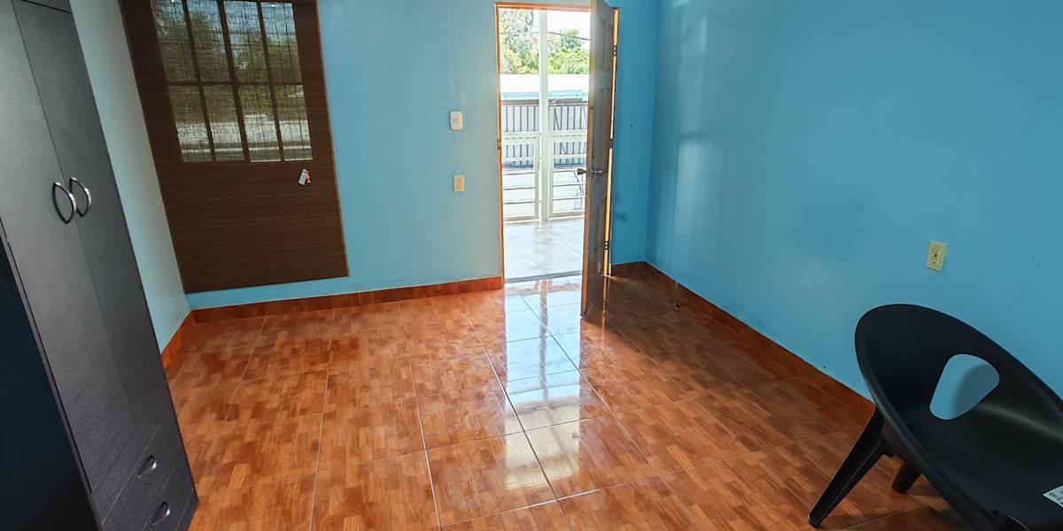 Hostal y Airbnb Leo