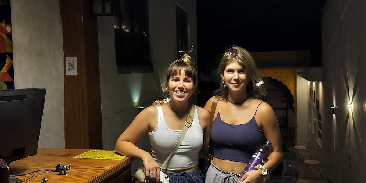 Moondance Hostel & Garden Restaurant