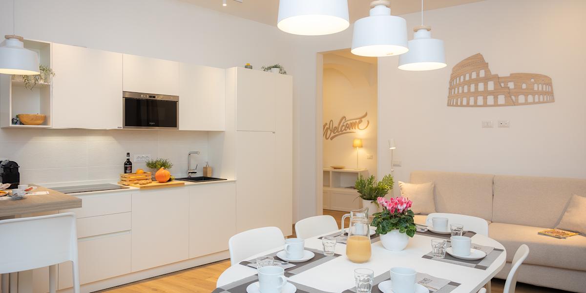 Colosseum Holidays - Three-Bedroom Apartment