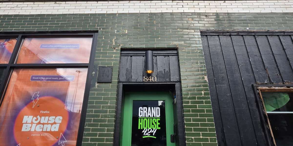 Grand House