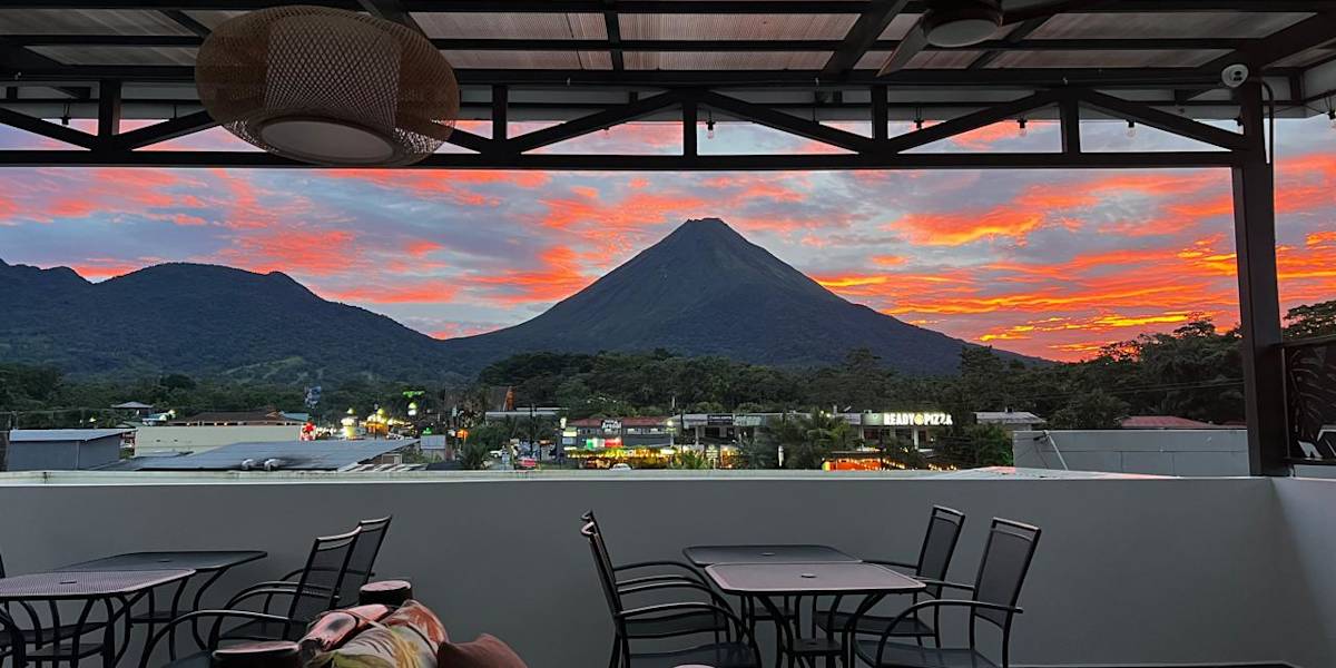 Hostel Arenal Regina
