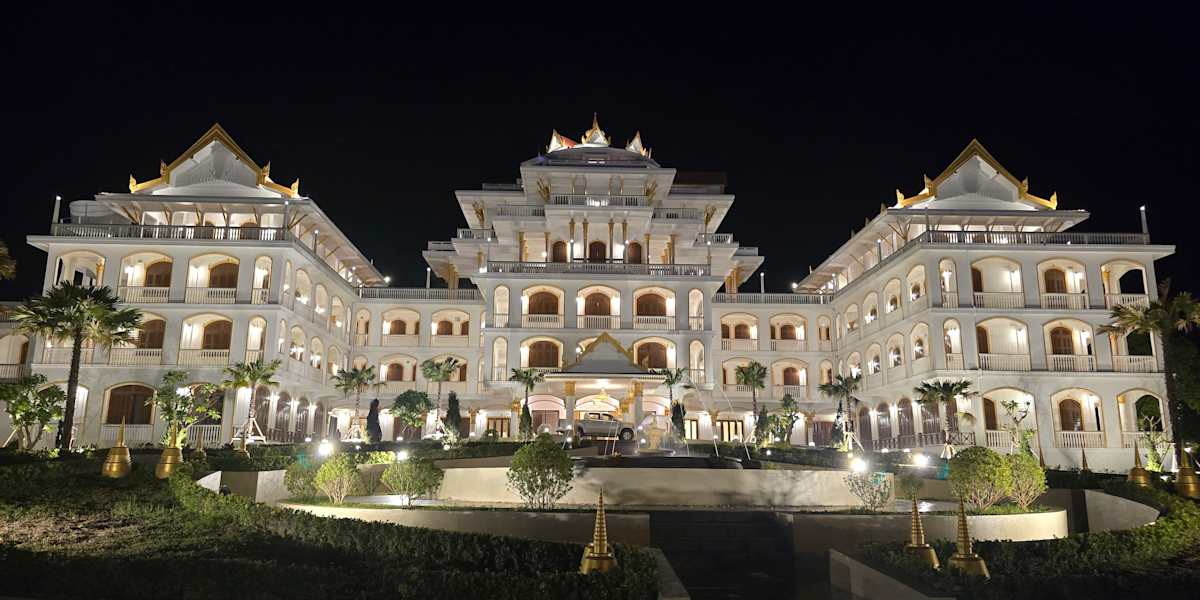 Champa Palace Hotel