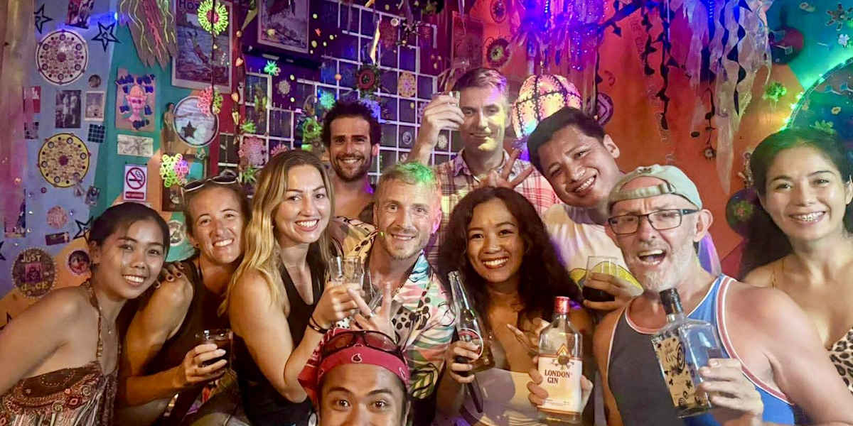 JoNny's Bar & Hostel