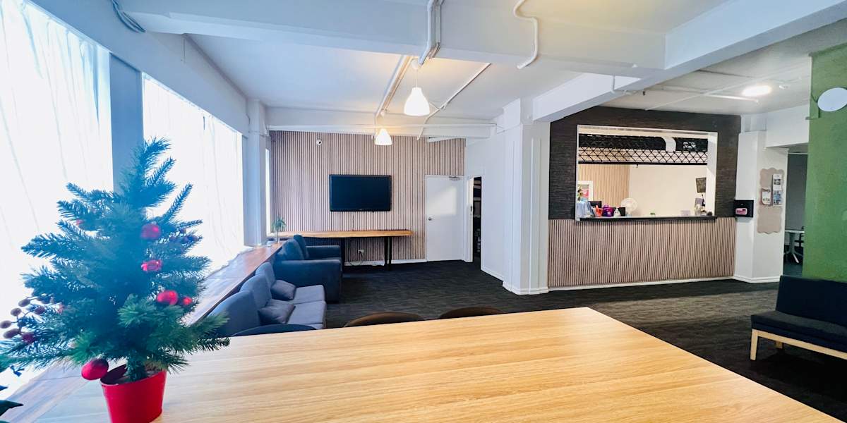 Utopia 31 Hostel (Formerly Frienz Backpackers)
