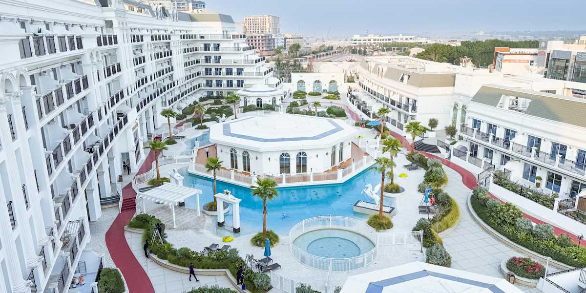 Luxury Lagoon View 1BR Arjan | near Miracle Garden