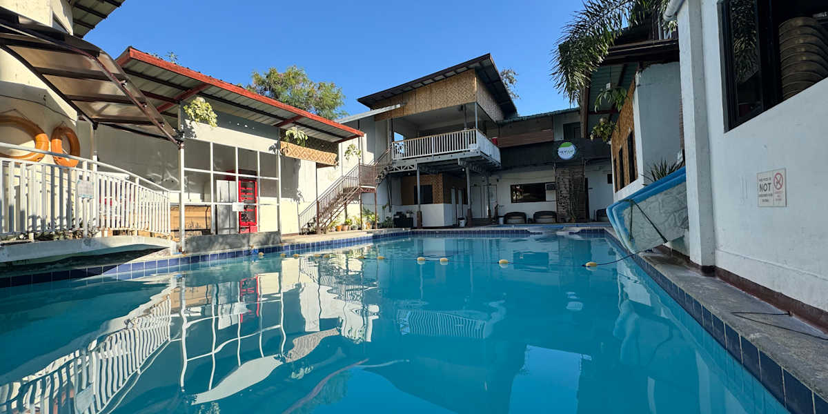 Viewleaf Resort Hotel Marikina