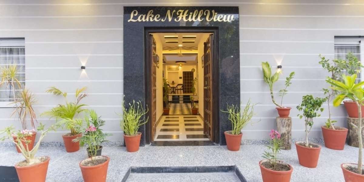 Hotel Lake N Hill View
