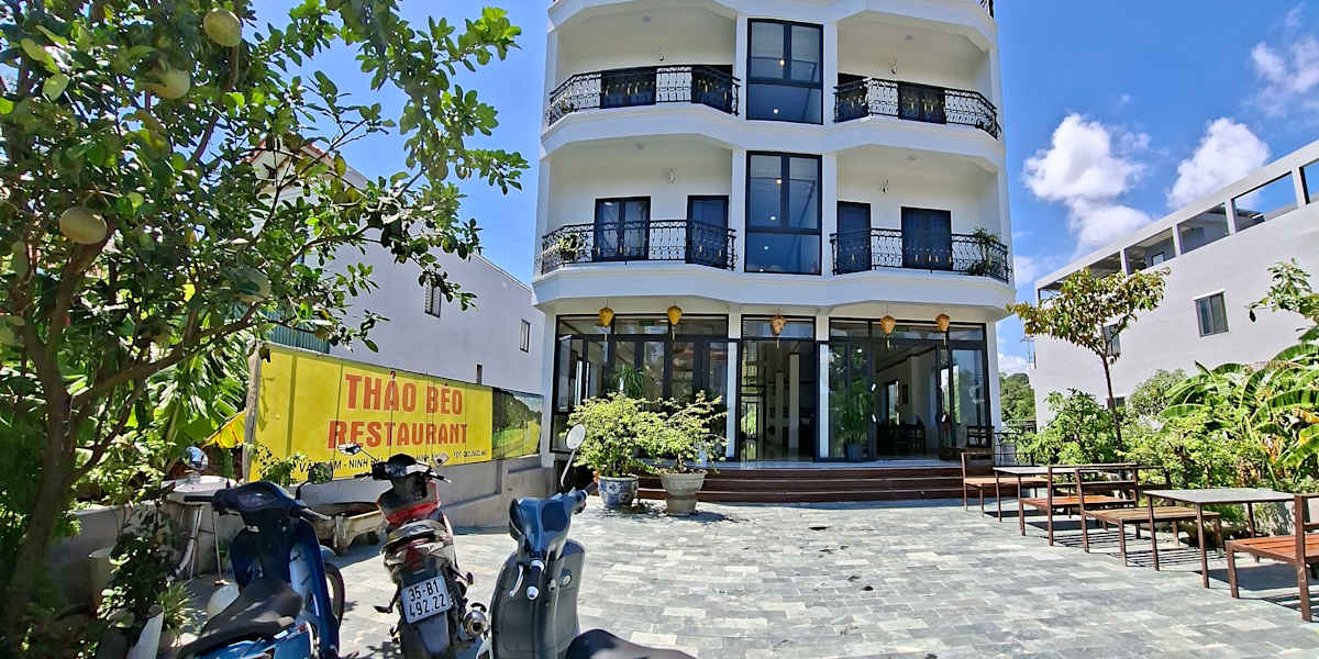 VISTA TAM COC HOTEL