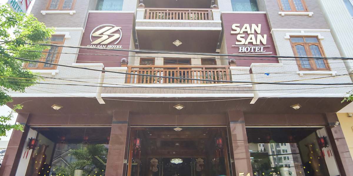 San San Hotel