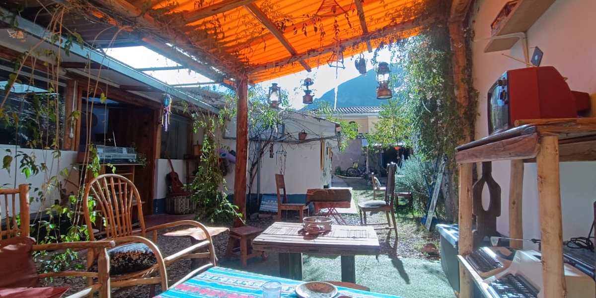 Antiques Homestay