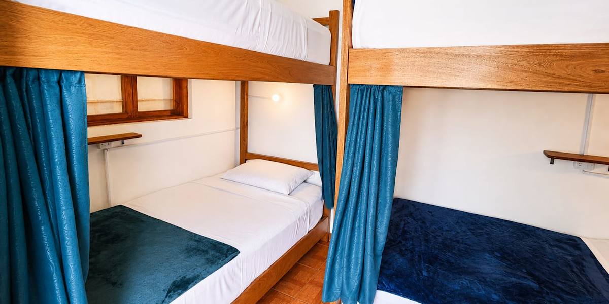 Roomii Hostel