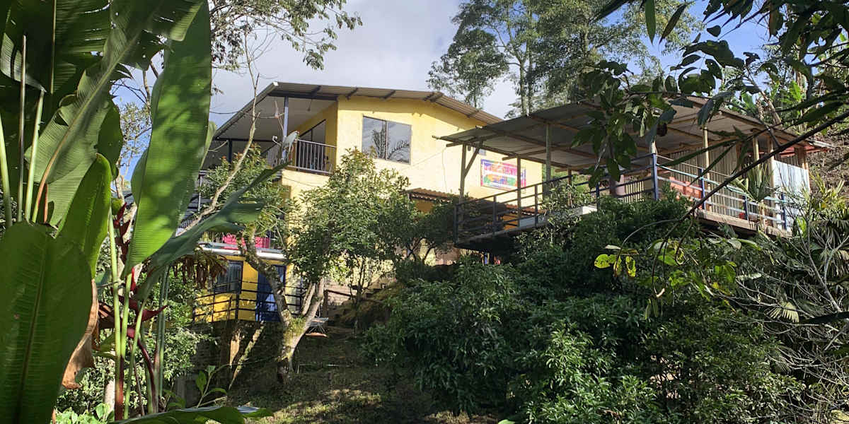 El Regalo Finca Hostel