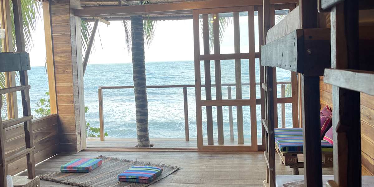Mendihuaca Selva&Surf Hostal
