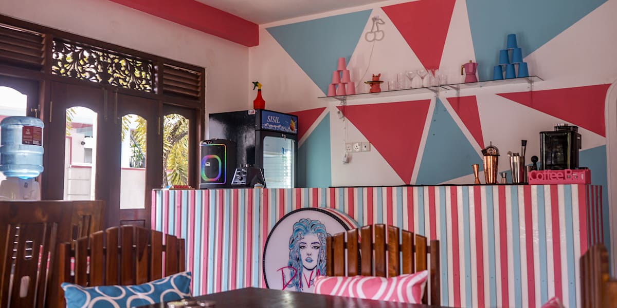 Divas Hostels