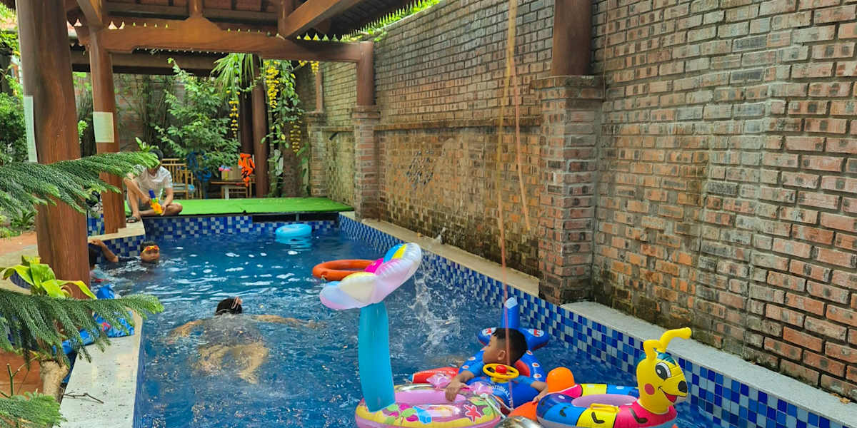 Tam Family Homestay
