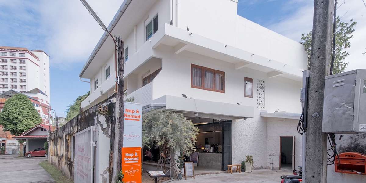 Nap & Nomad Hostel Tha Phae Gate