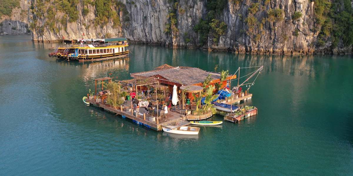 Lan Ha Floating Homestay