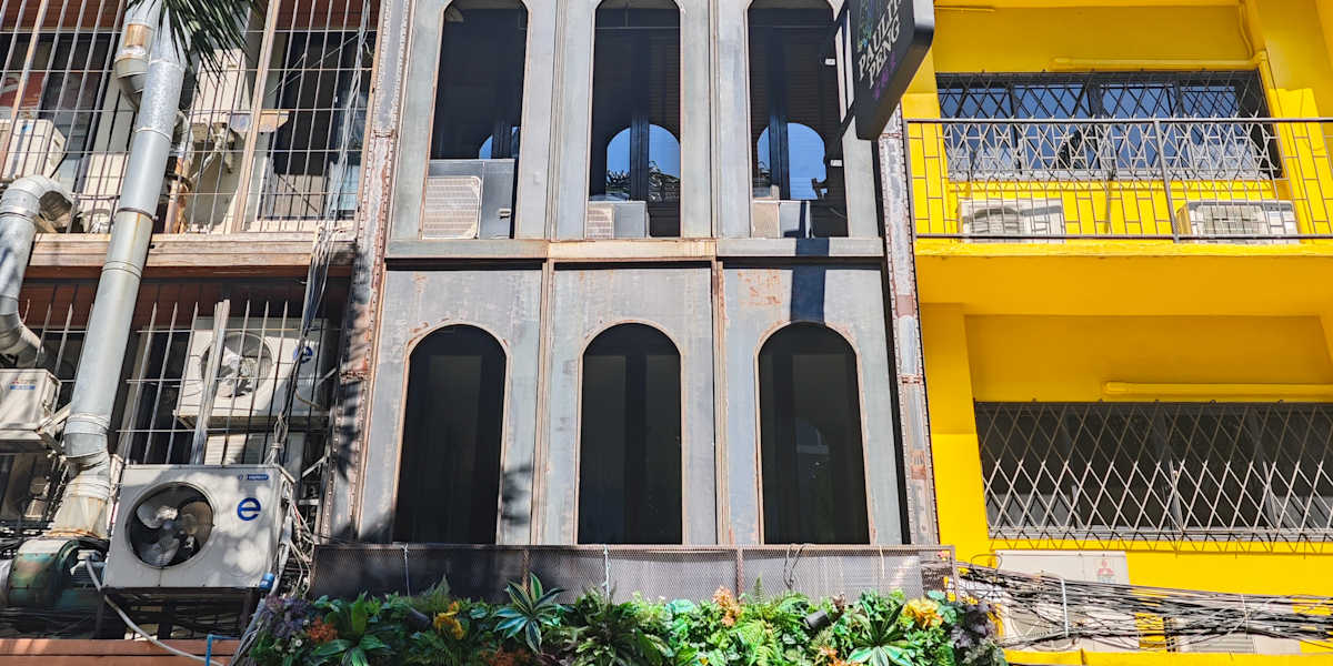 Lesbase Women Hostel